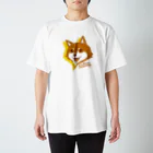 kocoon（コクーン）の陽気な笑顔の柴犬 スタンダードTシャツ