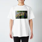 世界美術商店のグランド・ジャット島の日曜日の午後 / A Sunday Afternoon on the Island of La Grande Jatte Regular Fit T-Shirt