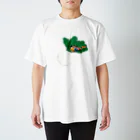 Ufufuyaの大きなかぶ Regular Fit T-Shirt