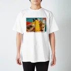 ミサキの見てたのに焦がす(背景あり) Regular Fit T-Shirt