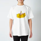 そよぎやのyellow Regular Fit T-Shirt