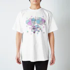 NAOTOONS SHOP SUZURI支店のFloating on a Balloon スタンダードTシャツ