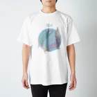 shesbugのKoi on the front Regular Fit T-Shirt