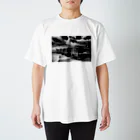 Second_Life_of_Railwaysの舟積の時を待つ元「北斗星」のDD51 Regular Fit T-Shirt