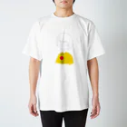 こころのクリニックの眠る女 Regular Fit T-Shirt