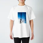 もず黒の青空グラフィック Regular Fit T-Shirt