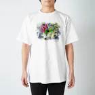 くじらーしあたーの泳ぐアマガエルは美しい Regular Fit T-Shirt