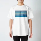 きいろスポンジのガントリークレーン　青 Regular Fit T-Shirt