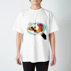 mountainbirdricefieldの外国のホテルの朝食 Regular Fit T-Shirt