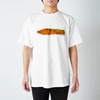 MINT STOREの焼きジャケ Regular Fit T-Shirt