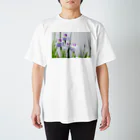 akane_art（茜音工房）の癒しの風景（花菖蒲） Regular Fit T-Shirt