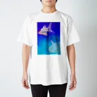 baoのパラボラ金魚 Regular Fit T-Shirt