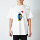 ねこちゃんのぺんぎんちゃん Regular Fit T-Shirt