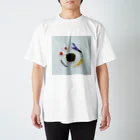 ebi-ikaの苔を中心とした花と実と枝 Regular Fit T-Shirt