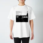 ねっころのさもありなんやぎ Regular Fit T-Shirt