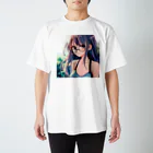 ULULUの少女 Regular Fit T-Shirt