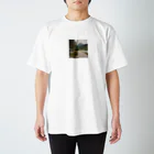 癒されれーるの景色がきれいなイラストのグッツ Regular Fit T-Shirt