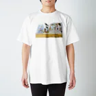 赤ソファのむすめのLINEスタンプ風イラスト Regular Fit T-Shirt