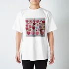 suuの「スイーツの楽園アート」 Regular Fit T-Shirt