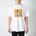 デザインショップ guccyのサングラスをかけたアルパカ Regular Fit T-Shirt