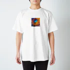 同一人のスパークリングシェル（輝く貝殻） Regular Fit T-Shirt