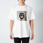 Owlの白黒フクロウちゃんのイラストグッズ スタンダードTシャツ
