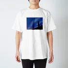 ポンコツけるるの気まぐれ屋さんの天の川を見つめる少女 Regular Fit T-Shirt