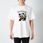 kazu_gのパンを食べる、パンダ！ Regular Fit T-Shirt