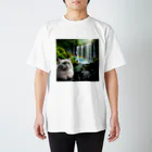 ニャーちゃんショップのレインボーキャット Regular Fit T-Shirt
