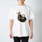 Emma y Linusのエマ　キジトラ　猫 スタンダードTシャツ