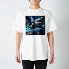 RISE　CEED【オリジナルブランドSHOP】のサメの宇宙船 Regular Fit T-Shirt