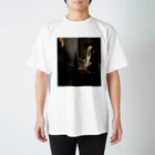 世界美術商店の天秤を持つ女 / Woman Holding a Balance Regular Fit T-Shirt