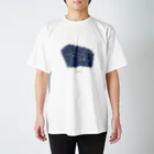 iso_Illustの光る夜空の星座・獅子座 Regular Fit T-Shirt