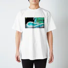 幻想世界の蝶と龍 Regular Fit T-Shirt