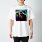 ryo---のちょい悪そうな鷹 Regular Fit T-Shirt