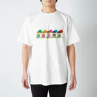 てんとうむしのカラフル車いす Regular Fit T-Shirt