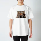 日向ぼっこのずぶ濡れ猫 スタンダードTシャツ