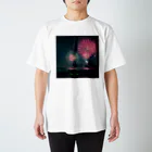 あかいはちの花火 Regular Fit T-Shirt