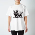 momonouchi-の溶けちゃう豚 Regular Fit T-Shirt