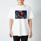 世界美術商店の青の中に / In the Blue Regular Fit T-Shirt