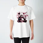 waterpandaのパンダと桜 Regular Fit T-Shirt