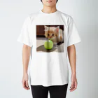 SkyBlueのもふもふな子猫 Regular Fit T-Shirt