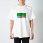 ギョージャガーリックのデザインの春之読書 Regular Fit T-Shirt