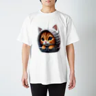〜たけしゃんのお店〜の三毛猫とニット帽④ スタンダードTシャツ