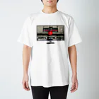 急行天北のモニター人間、日吉に現る。 Tシャツ Regular Fit T-Shirt