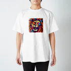 マジカルメッセージのライオンのロックシンガー Regular Fit T-Shirt