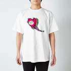 もんぴのアトリエの心臓飛び出てるよ　ポーカーフェイス Regular Fit T-Shirt