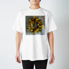 AQUAMETAVERSEのミモザの花をりース　なでしこ1478 Regular Fit T-Shirt