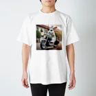 やんちゃな動物達のやんバニー　バイクver Regular Fit T-Shirt