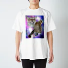 肉球の匂いの地球誕生猫 Regular Fit T-Shirt